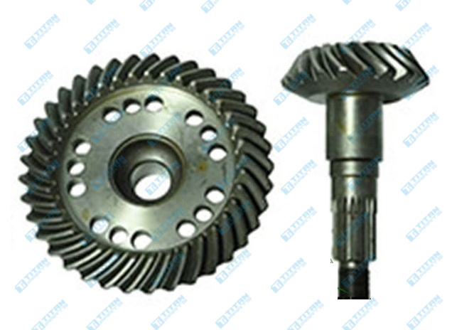 Crown Wheel & Pinion JOHN DEERE