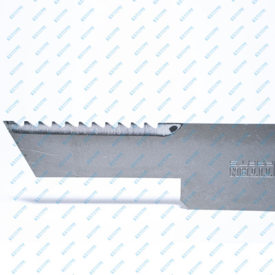 Blade John Deere HXE13024